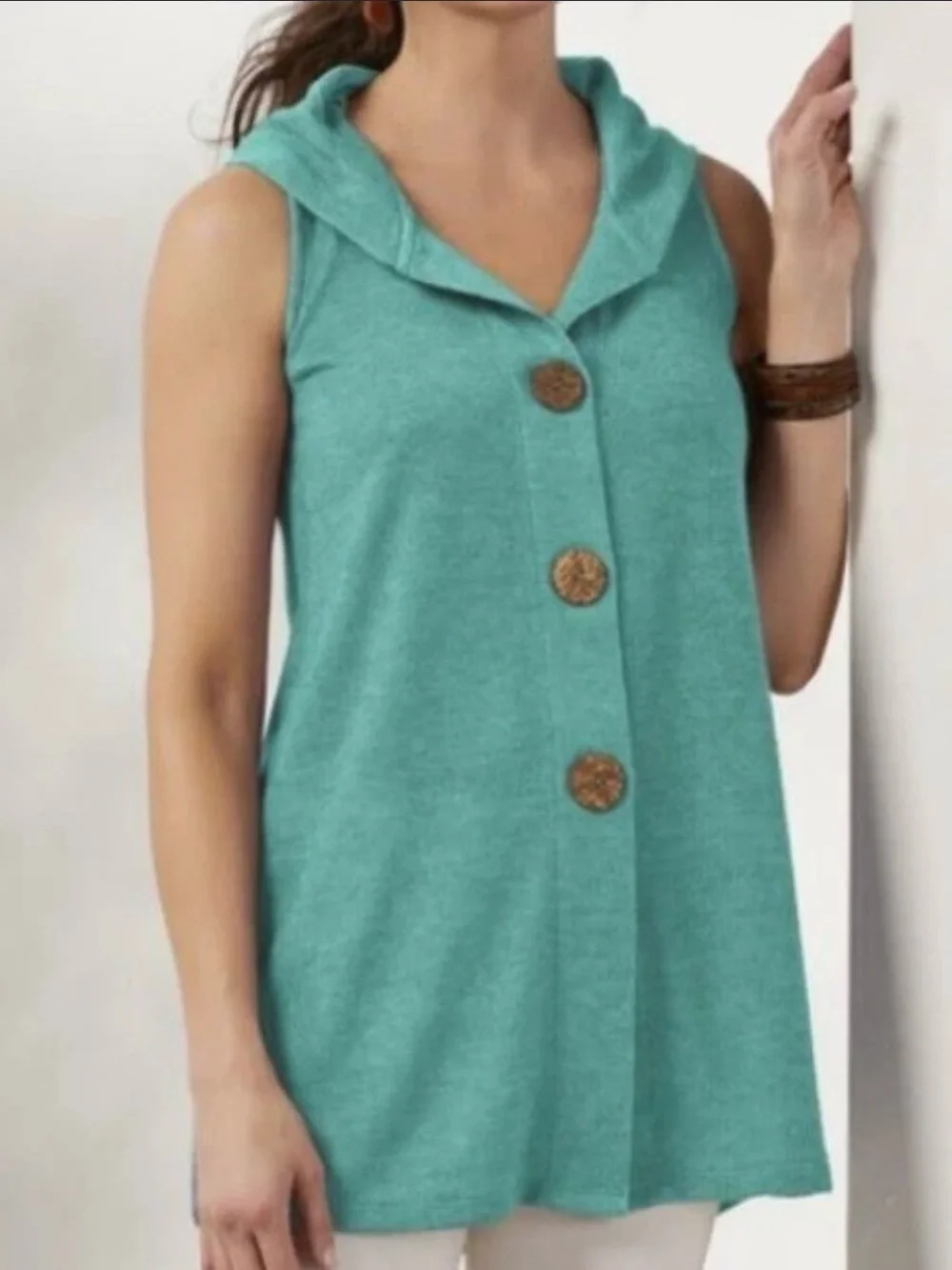 Soft Surroundings Sleeveless Button Front Top
